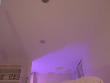 girl
        soficb cam image #4293609